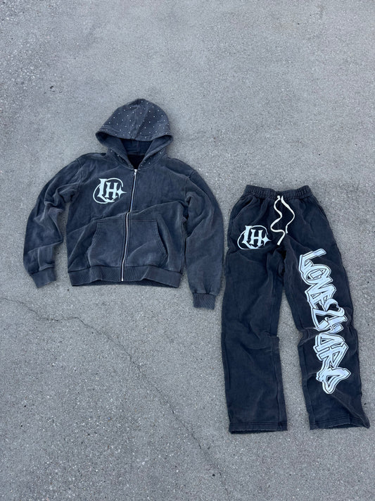 BLACK WASHED “LH” SWEATSUIT